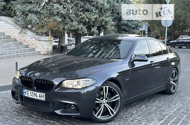 Седан BMW 5 Series 2015 в Днепре