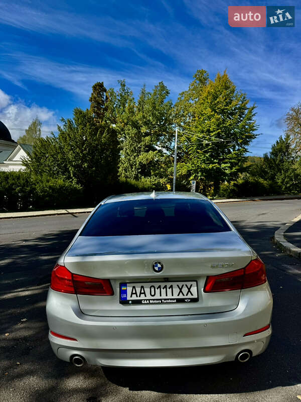 Седан BMW 5 Series 2019 в Киеве