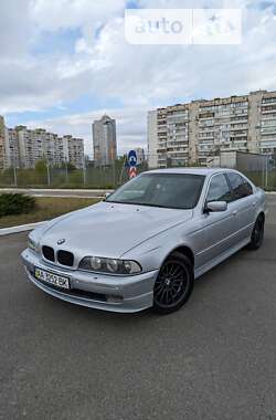 Седан BMW 5 Series 1998 в Киеве