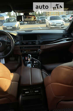 Седан BMW 5 Series 2011 в 