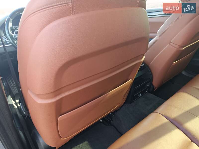 Универсал BMW 5 Series 2013 в Днепре фото 24 Универсал BMW 5 Series 2013 в Днепре