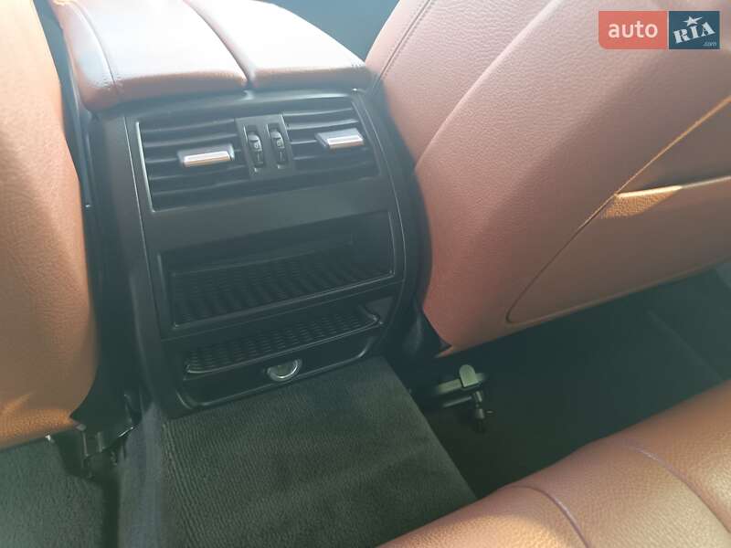 Универсал BMW 5 Series 2013 в Днепре фото 25 Универсал BMW 5 Series 2013 в Днепре