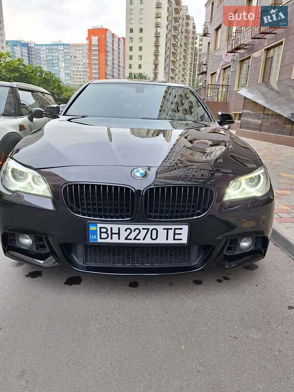 Седан BMW 5 Series 2016 в Одессе