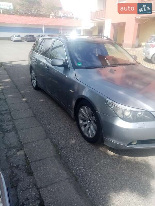 Универсал BMW 5 Series 2004 в Тячеве