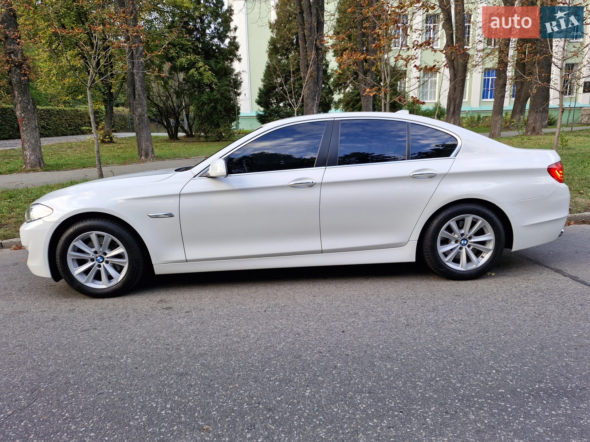 2012 BMW 5er - мініатюра 4