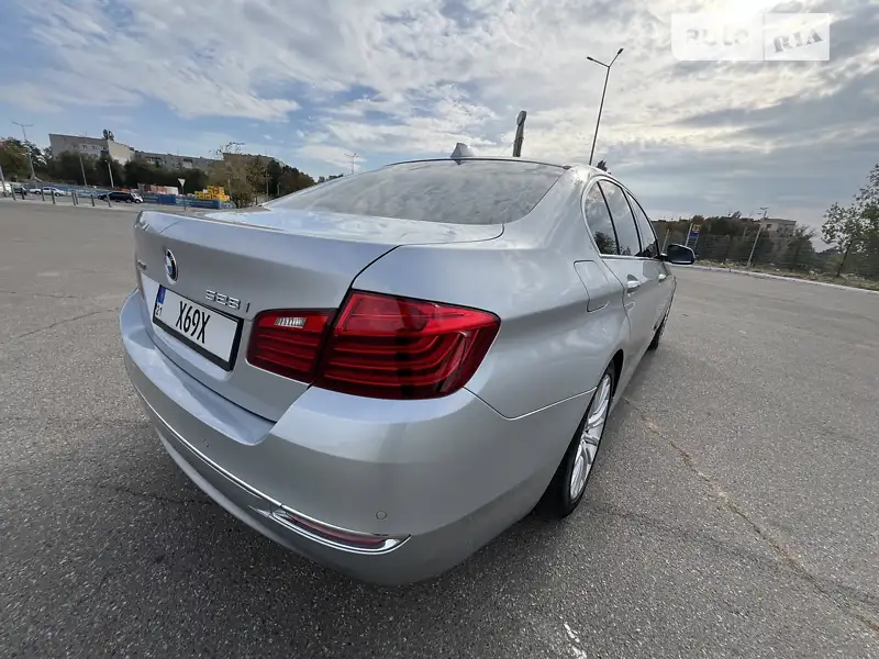 BMW 5 Series 2014 VIN WBA5A7C55ED619922 фото оголошення 16 з 98