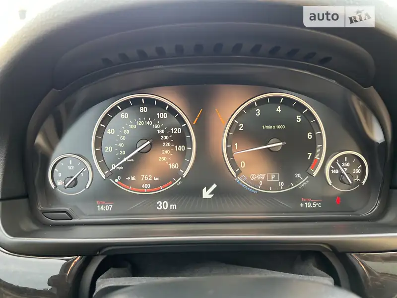 BMW 5 Series 2014 VIN WBA5A7C55ED619922 фото оголошення 33 з 98