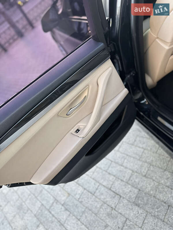 Седан BMW 5 Series 2011 в Одесі