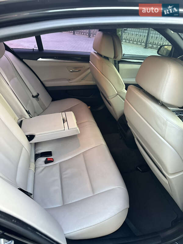 Седан BMW 5 Series 2011 в Одесі