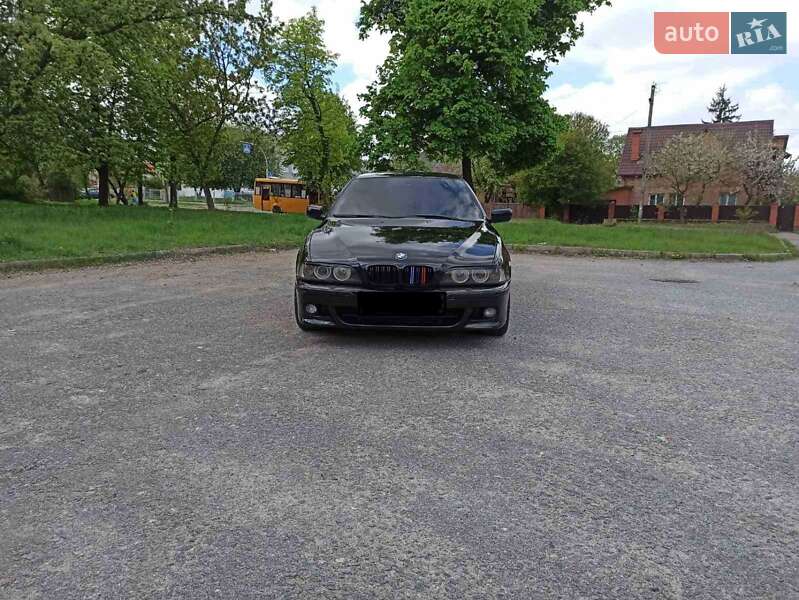 Седан BMW 5 Series 2002 в Киеве фото 2 Седан BMW 5 Series 2002 в Киеве