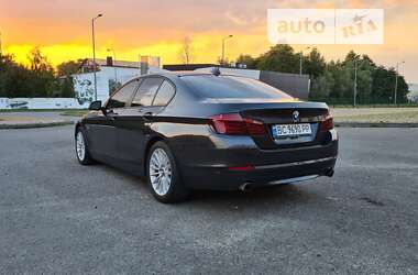 Седан BMW 5 Series 2013 в Львове