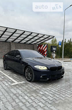 Седан BMW 5 Series 2010 в Кривом Роге