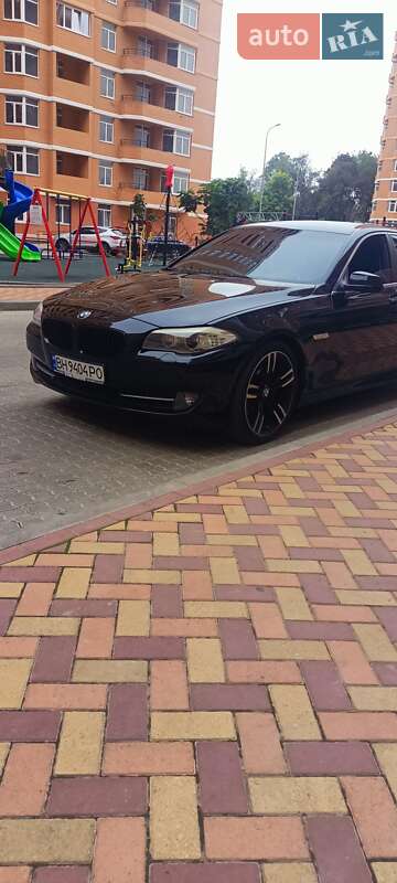 Седан BMW 5 Series 2012 в Одессе