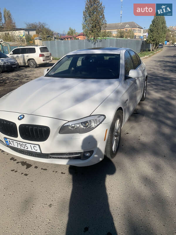 BMW 5 Series 2012