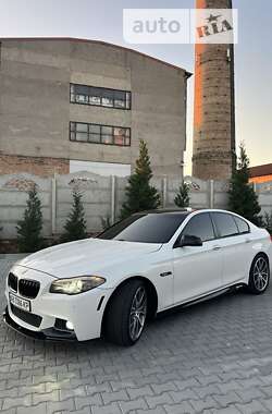 Седан BMW 5 Series 2013 в Могилів-Подільському