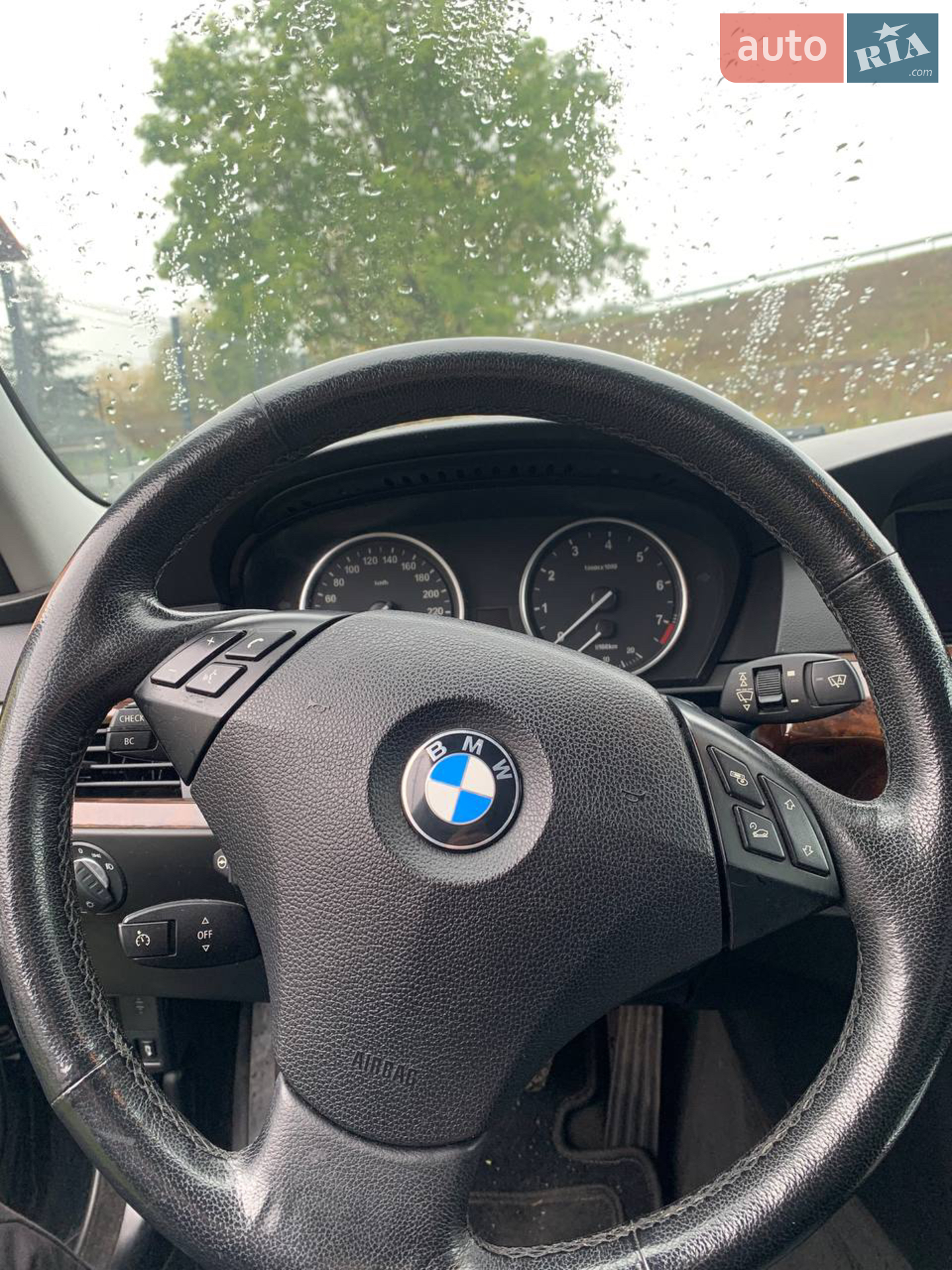 2010 BMW 5er - мініатюра 5
