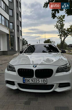 Седан BMW 5 Series 2013 в Рівному