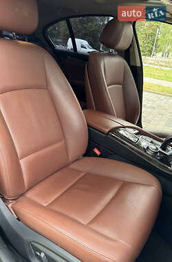Седан BMW 5 Series 2013 в Рівному