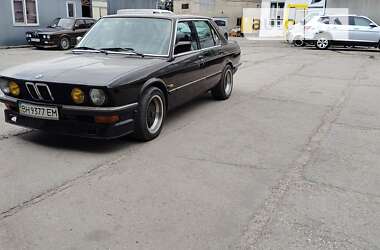 Седан BMW 5 Series 1985 в Одесі