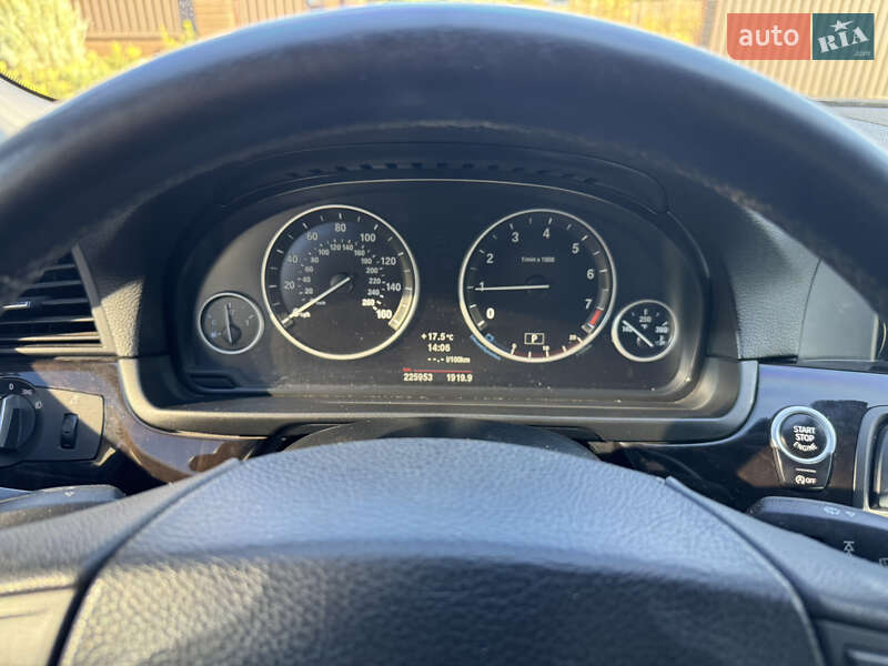 Седан BMW 5 Series 2012 в Полтаве