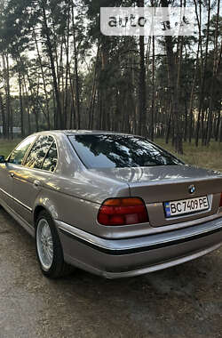 Седан BMW 5 Series 2000 в Чернигове