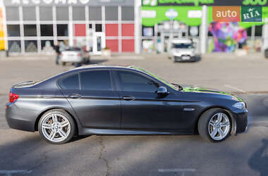 Седан BMW 5 Series 2013 в 