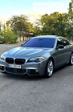 Седан BMW 5 Series 2011 в Николаеве