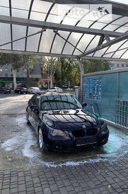 Седан BMW 5 Series 2003 в Кривом Роге