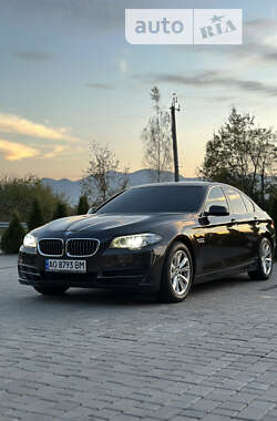 Седан BMW 5 Series 2014 в Тячеві