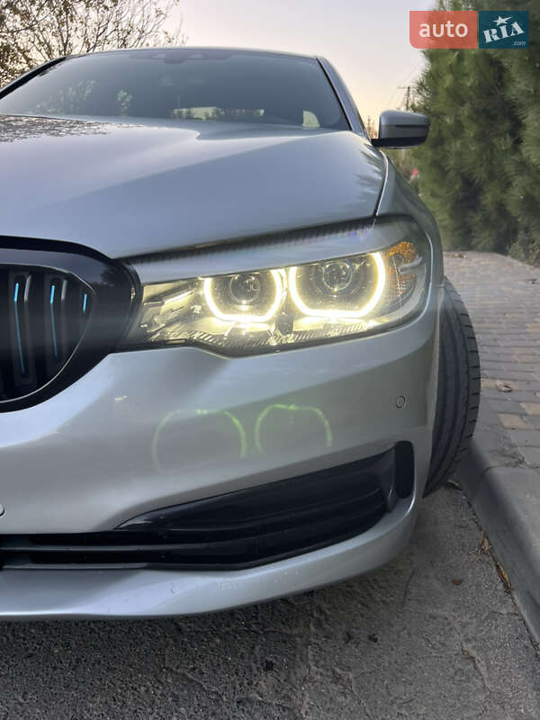 Седан BMW 5 Series 2019 в Одессе