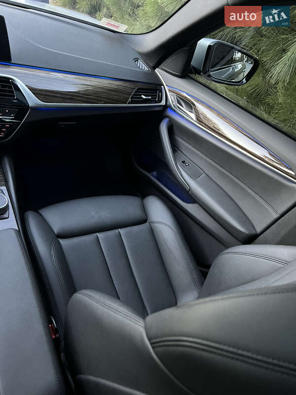 Седан BMW 5 Series 2019 в Одессе