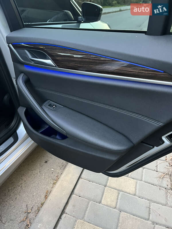 Седан BMW 5 Series 2019 в Одессе