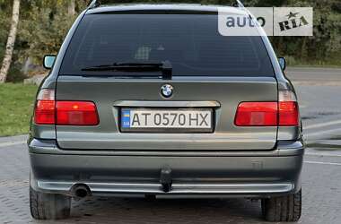 Универсал BMW 5 Series 2002 в Долине