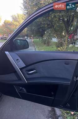 Седан BMW 5 Series 2003 в 