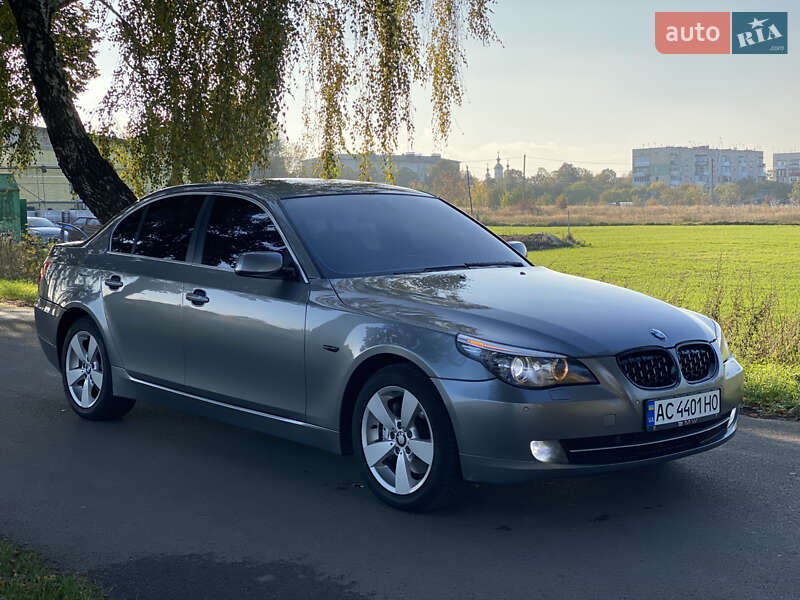 Седан BMW 5 Series 2007 в 