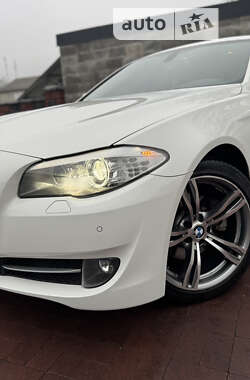 Седан BMW 5 Series 2012 в Ровно