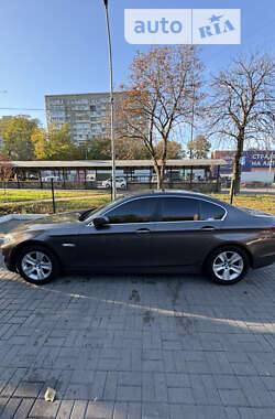 Седан BMW 5 Series 2013 в 