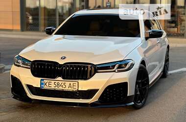 Седан BMW 5 Series 2017 в Дніпрі