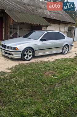 Седан BMW 5 Series 1995 в Барановке