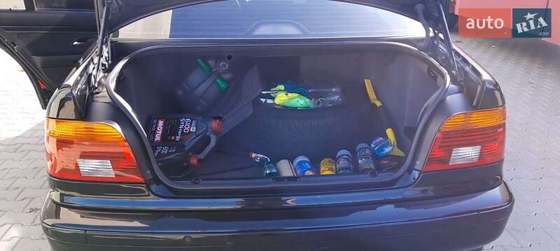 Седан BMW 5 Series 2002 в Киеве фото 24 Седан BMW 5 Series 2002 в Киеве