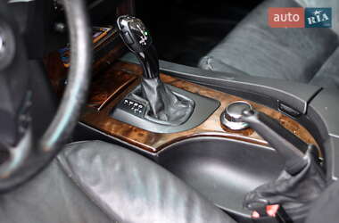 Седан BMW 5 Series 2006 в Рокитному