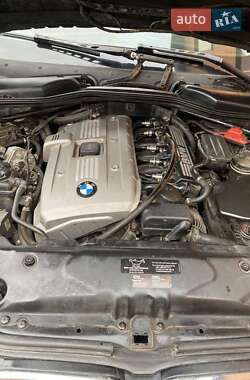 Седан BMW 5 Series 2006 в Рокитному