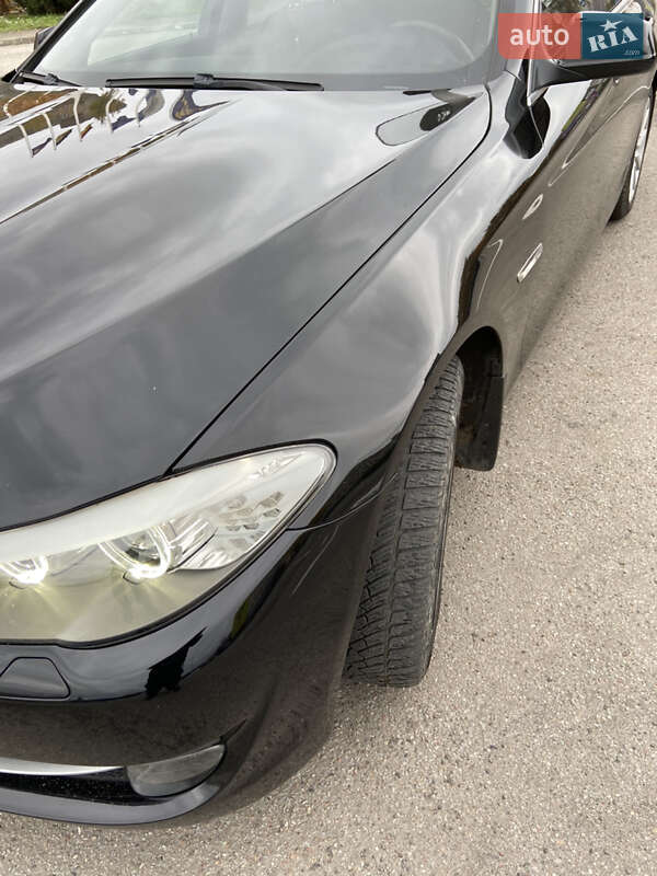 Седан BMW 5 Series 2012 в Долине