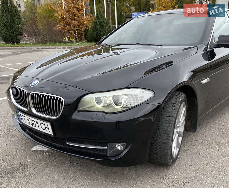 Седан BMW 5 Series 2012 в Долине