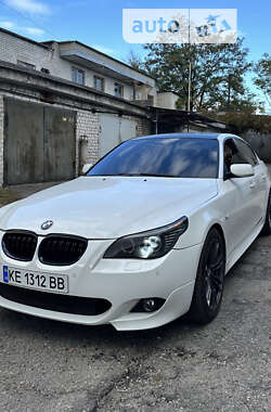 Седан BMW 5 Series 2007 в Днепре