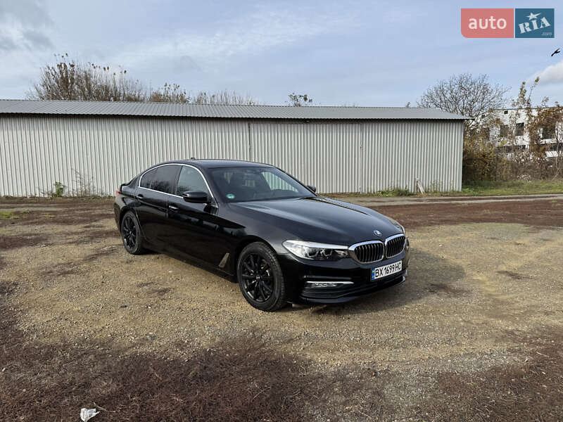 Седан BMW 5 Series 2017 в Хмельницькому