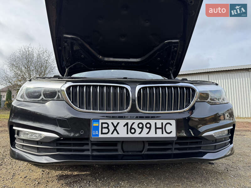 Седан BMW 5 Series 2017 в Хмельницькому