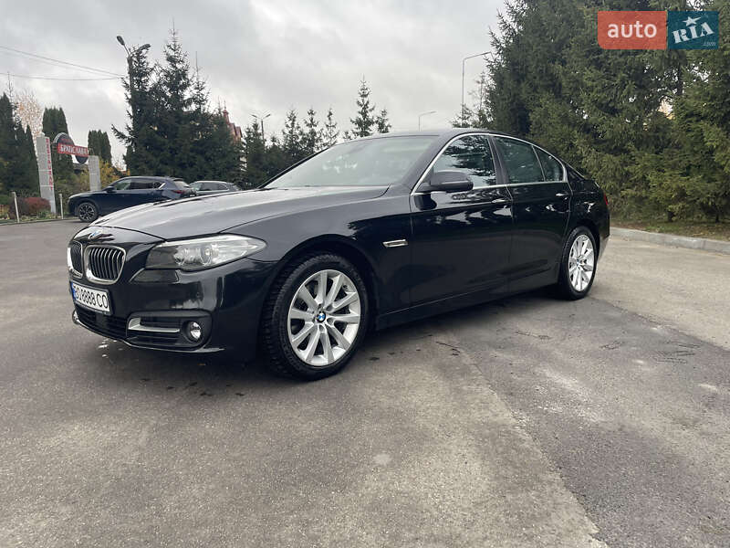 Седан BMW 5 Series 2015 в Тернополе