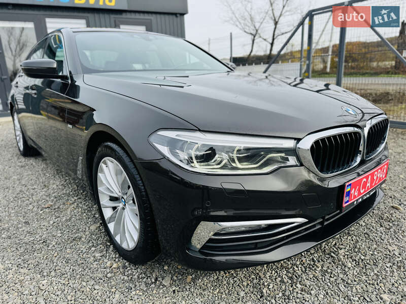 Седан BMW 5 Series 2018 в Іршаві