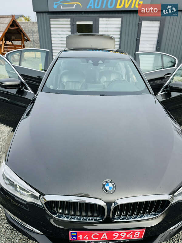 Седан BMW 5 Series 2018 в Іршаві